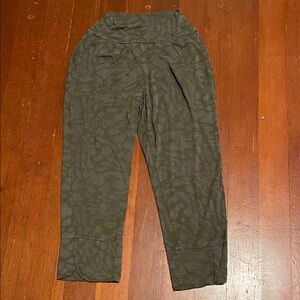 Allison Izu Olive Green Patterned Pants XS